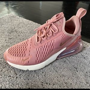 Nike Air 270 Gymshoes